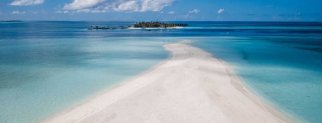 Natural Sandbank at Fushifaru Malidives