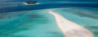 Natural Sandbank at Fushifaru Malidives