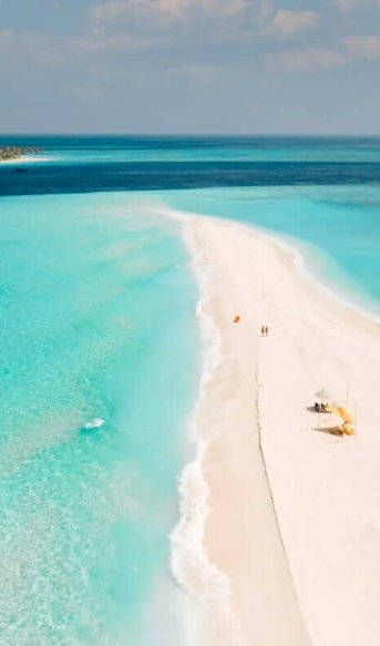 Natural sandbank near the Fushifaru Maldives Resort